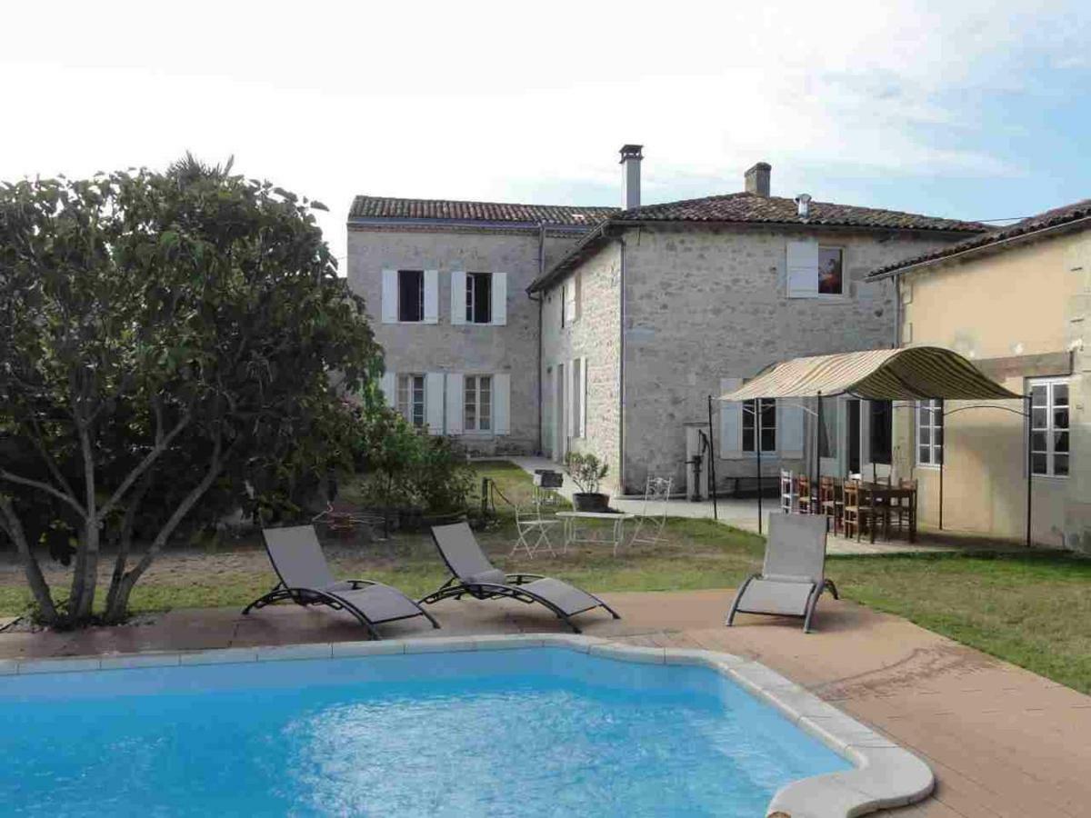 Le Logis du médoc Hotel Saint-Yzans-de-Médoc Esterno foto